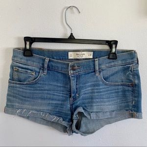 Abercrombie Mid-rise Medium Wash Jean Shorts 6